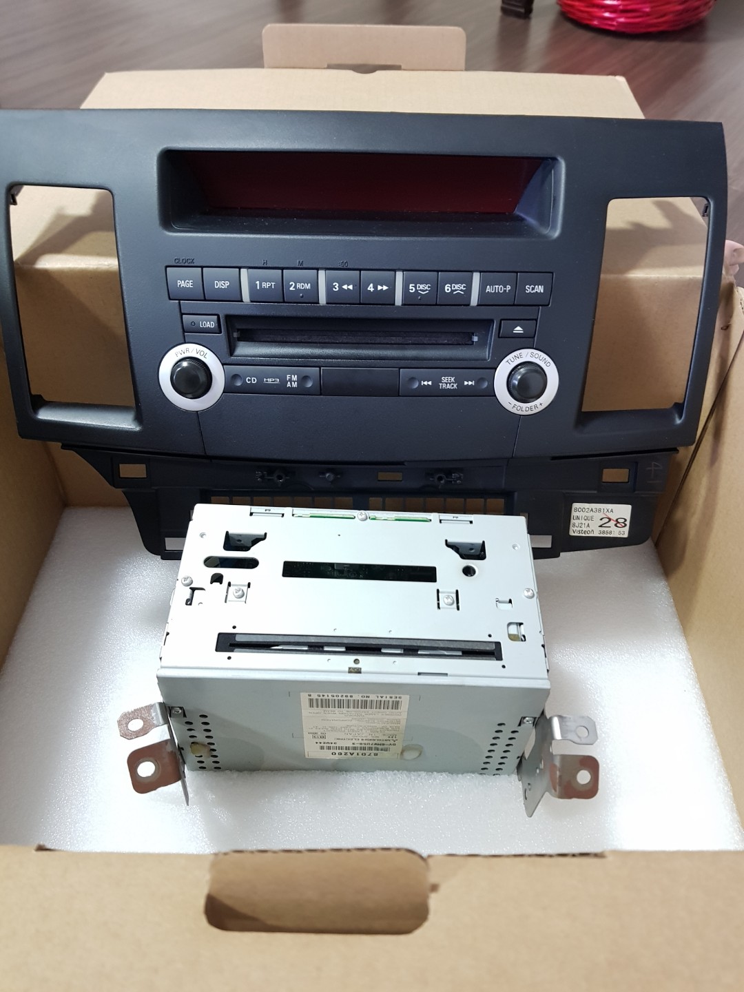 Original Mitsubishi Lancer Ex head unit with CD player, Car Accessories