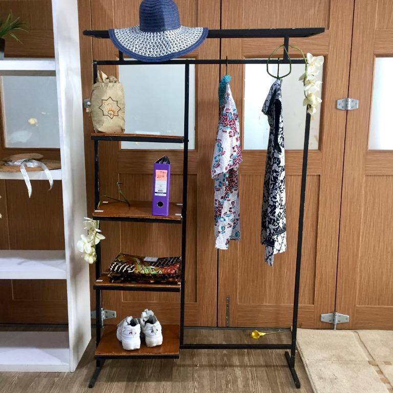 Rak Gantungan Baju Perabotan Rumah Di Carousell