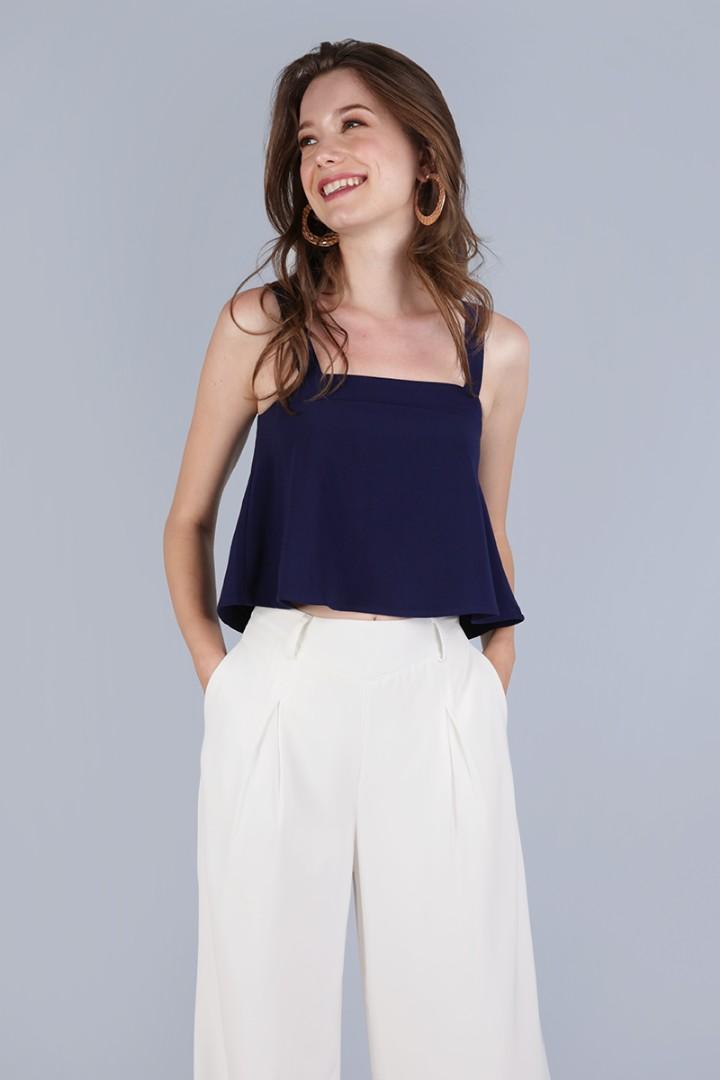 [RTP $29.90] TTR Nixon Top in Navy Blue (Category: Sleeveless) located in Singapore. Submitted by thehiddenattic (Listing ID 233705430, Image 1). Description: BNWOT. Selling as its just a little too tight for me. Free NM for fast deals. Like 5 active listings for $1 off!.