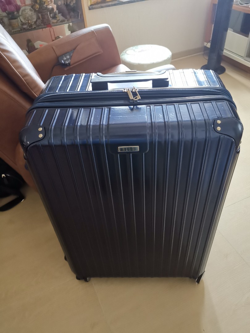 ELLE 29吋 行李箱 luggage, 興趣及遊戲, 旅行, 旅遊 旅行必需品及用品 Carousell