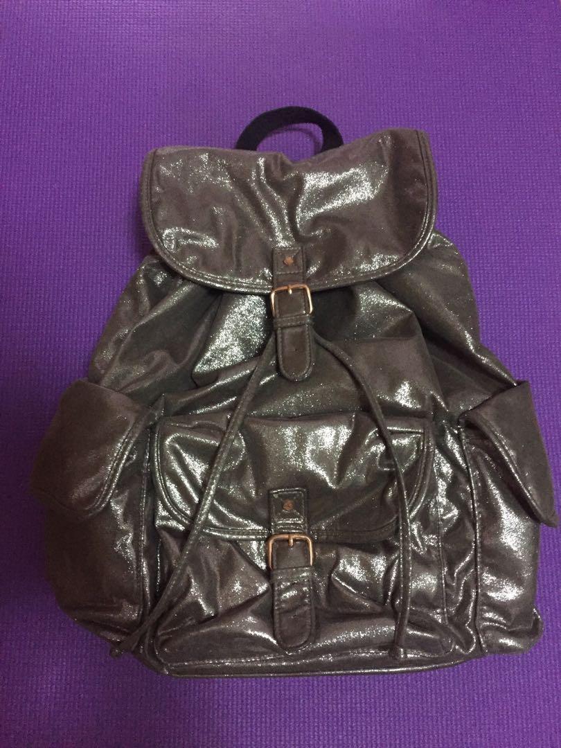Aeropostale backpack (Category: Backpacks) located in Quezon City. Submitted by laureenalpha (Listing ID 233764955, Image 2). Description: .