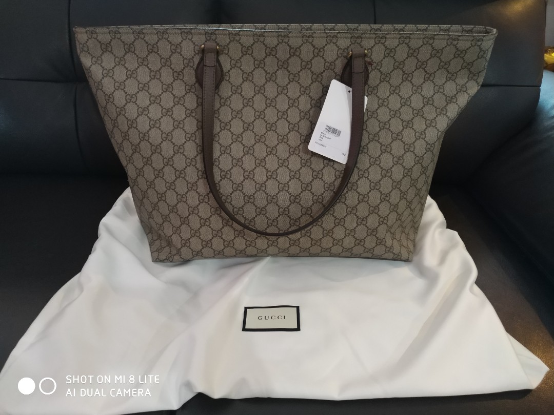 Brand new!! New Season Gucci ophidia GG medium tote, Luxury, Bags & Wallets, Handbags on Carousell