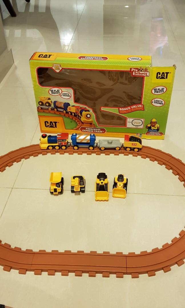 cat train set