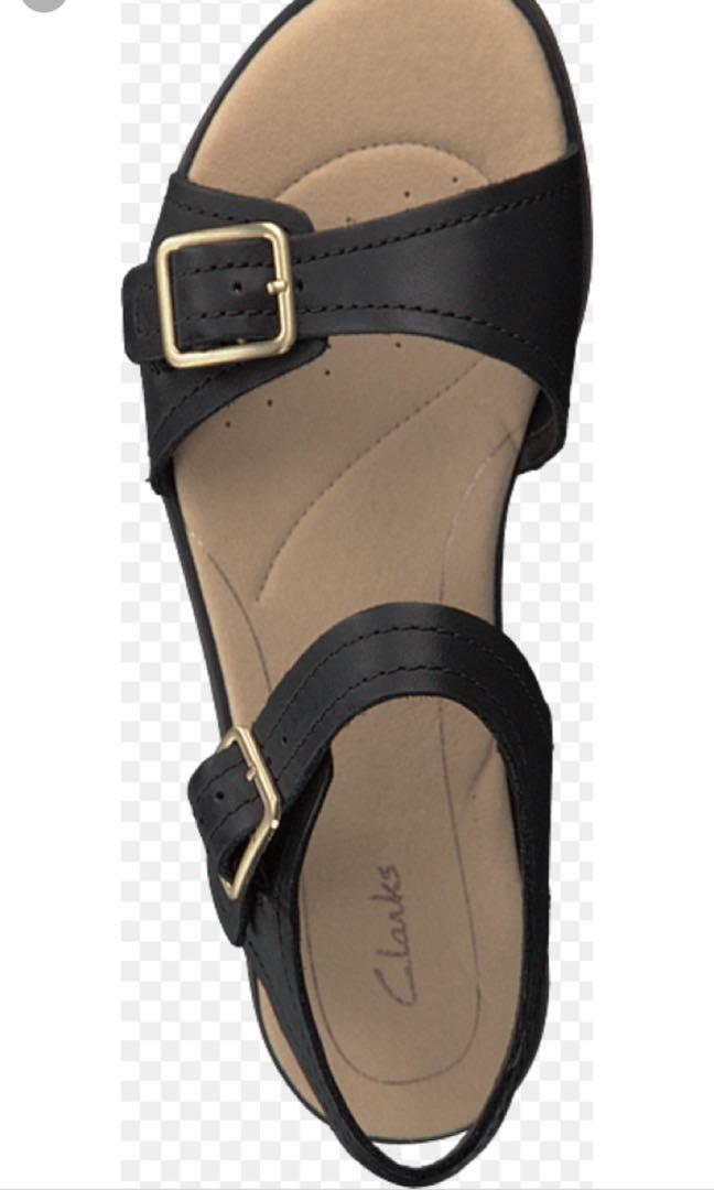 Clarks Bay Sandals in Women's Fashion, Sandals Carousell