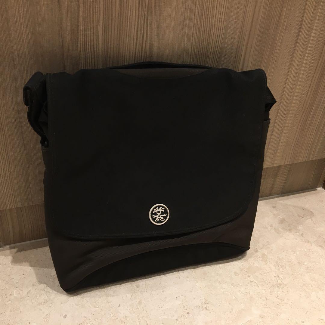 Crumpler The Skivvy (S), Luxury, Bags & Wallets on Carousell
