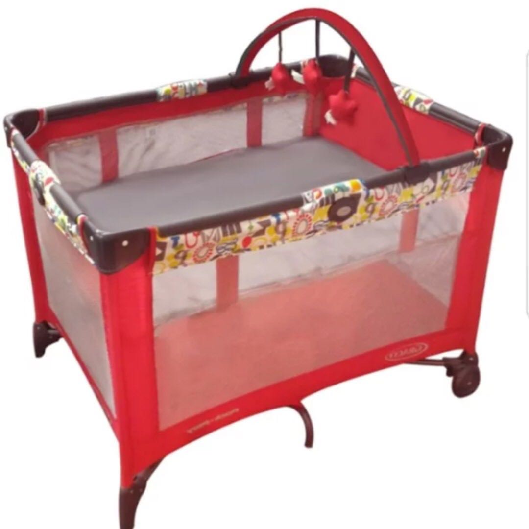 Graco Pack n Play play pen (red colour), Babies & Kids, Infant
