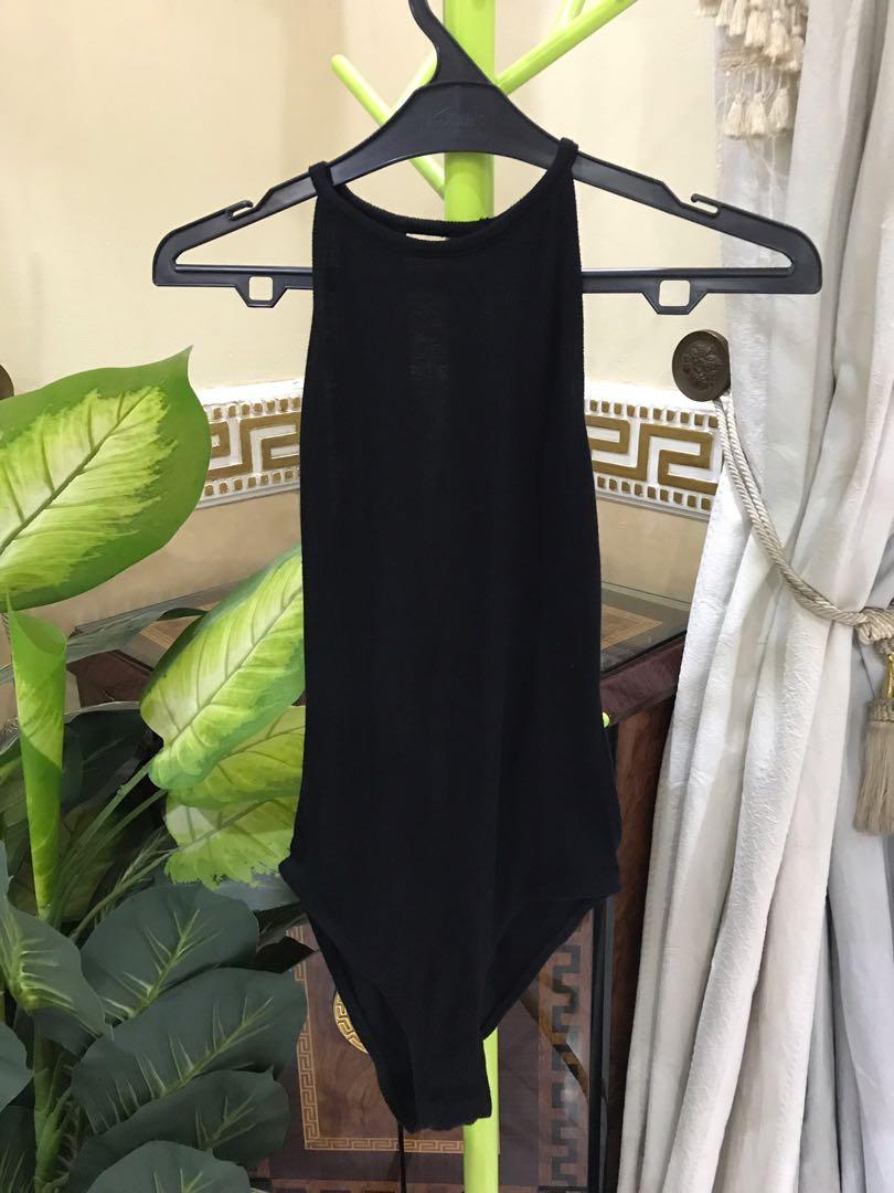 h&m black bodysuit