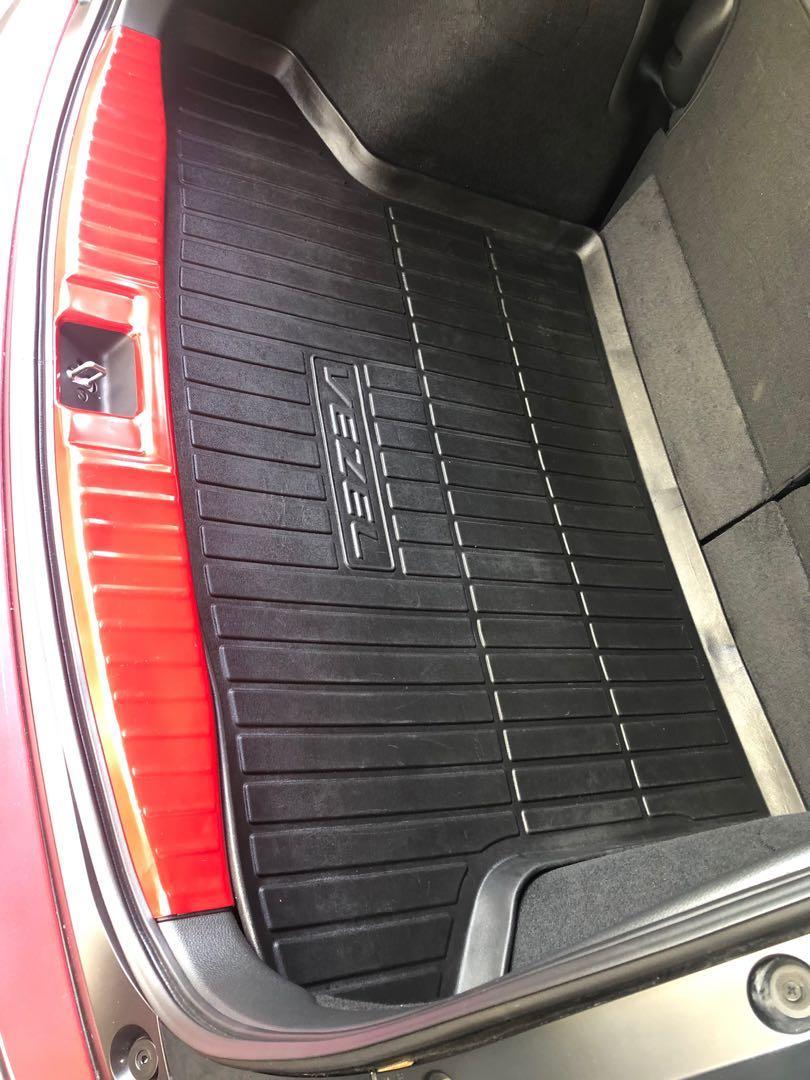 Honda vezel shop boot tray