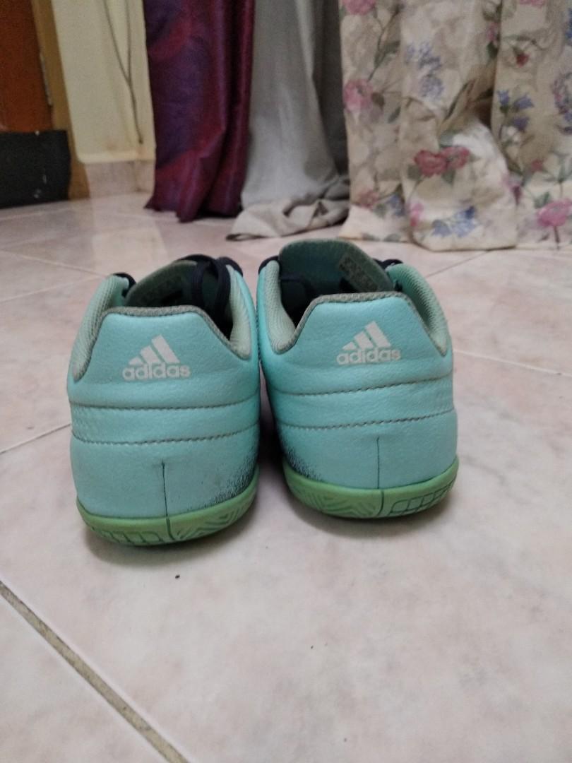 kasut futsal nike 2020