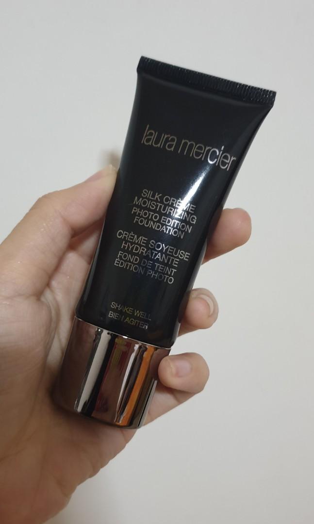 silk crème moisturizing photo edition foundation