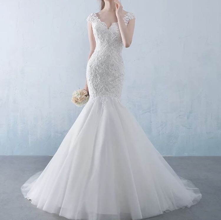 mermaid cut wedding gown