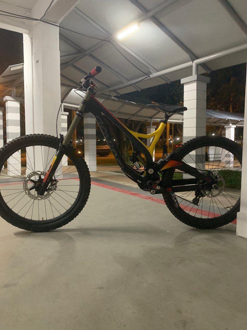 Devinci wilson hotsell carbon price