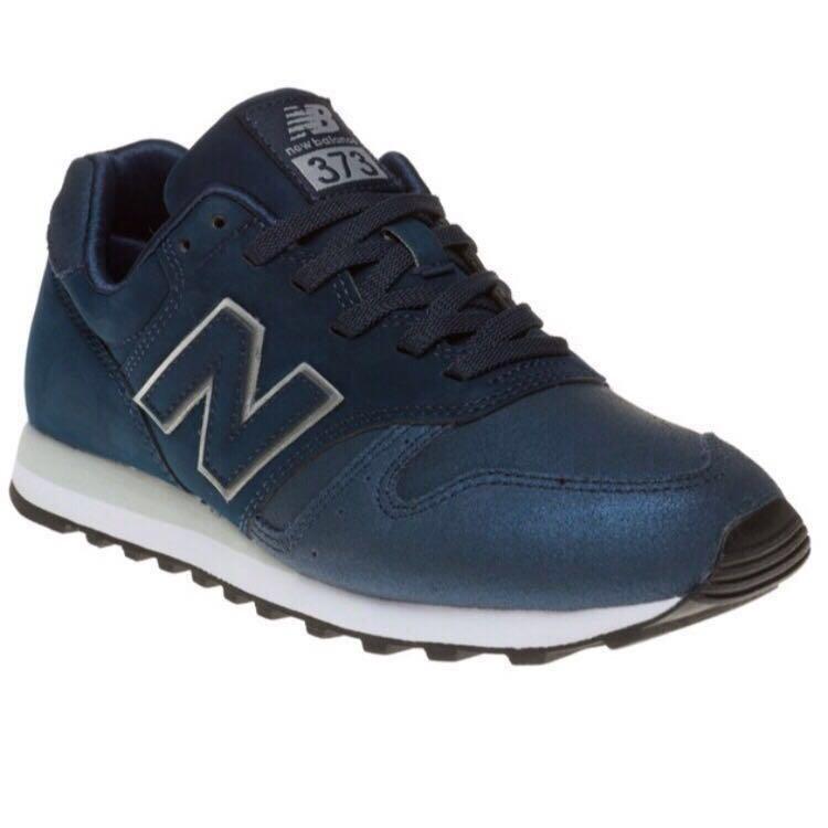 new balance 373 womens trainers in navy blue