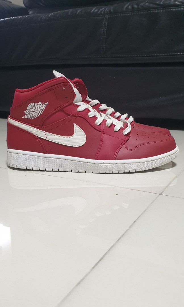 Price dropped! NIKE AIR JORDAN 1 MID OG (RED), Men's Fashion, Footwear, Sneakers on Carousell