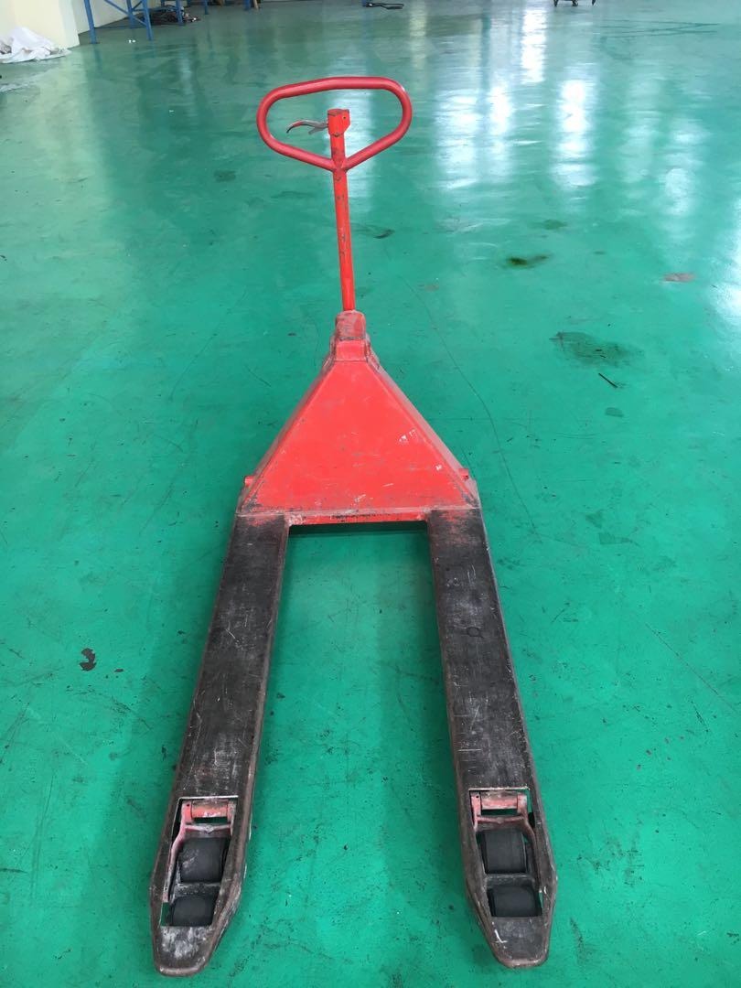 Pallet Jack 3 tonne heavy duty, Everything Else on Carousell