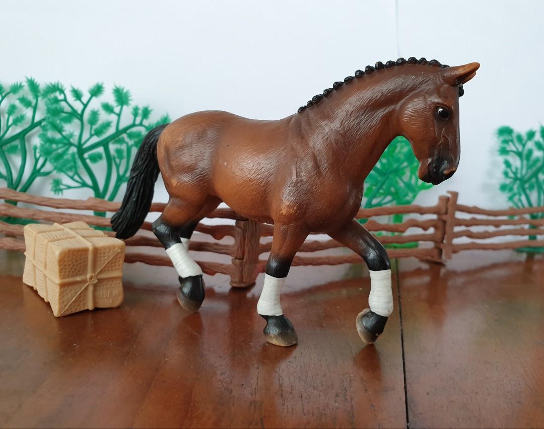 schleich hanoverian mare