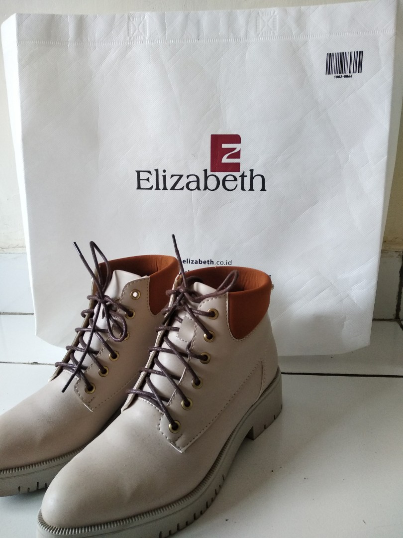 Sepatu Boots Wanita Fesyen Wanita Sepatu Di Carousell