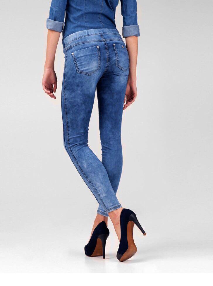 stradivarius jegging