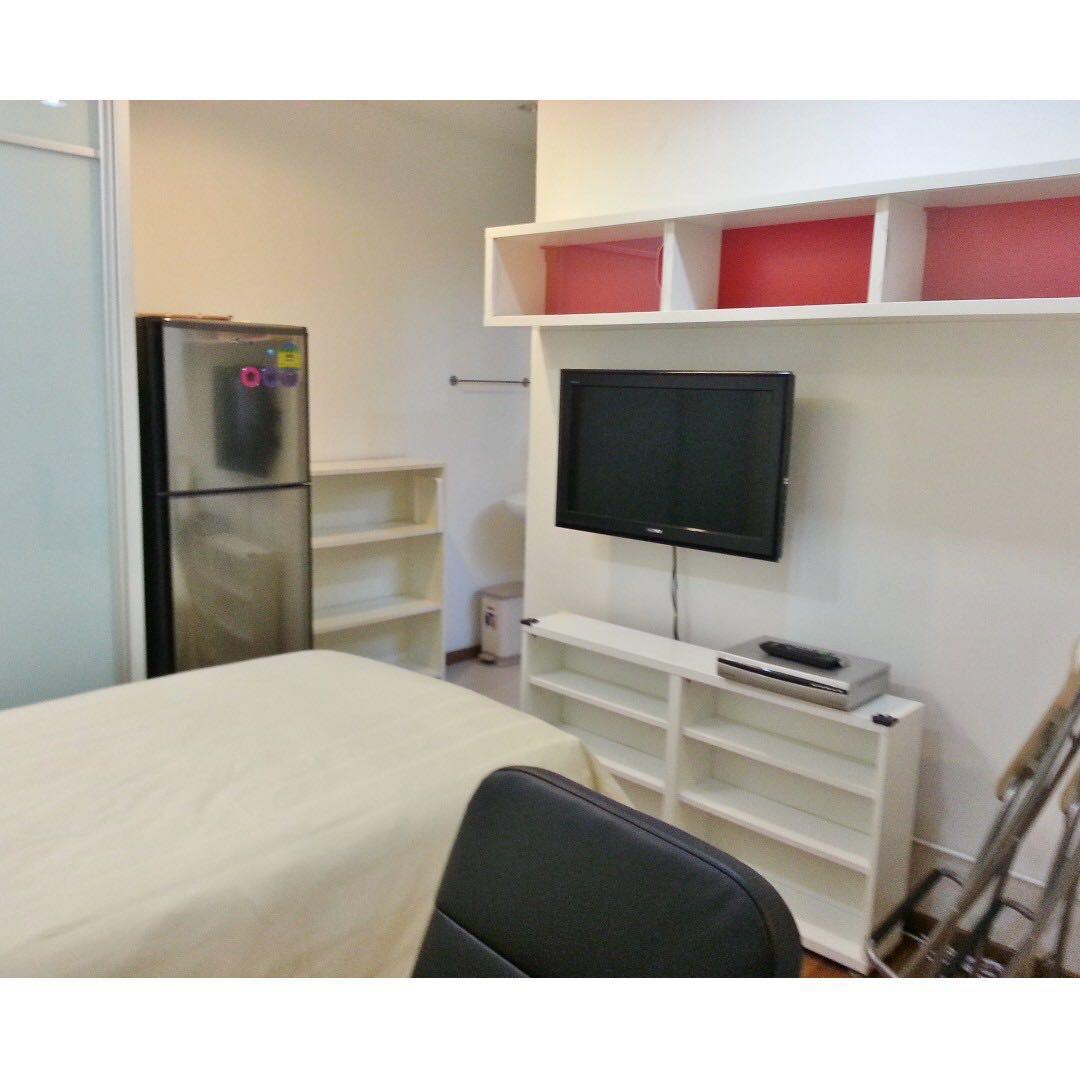 Studio in Chuan Park Condo walk to Lor Chuan MRT, Property, Rentals