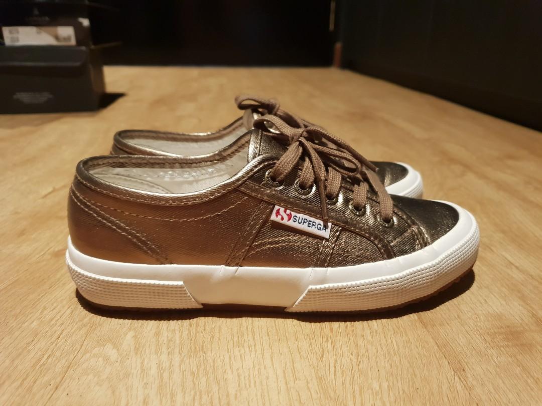 Superga cotmetu store