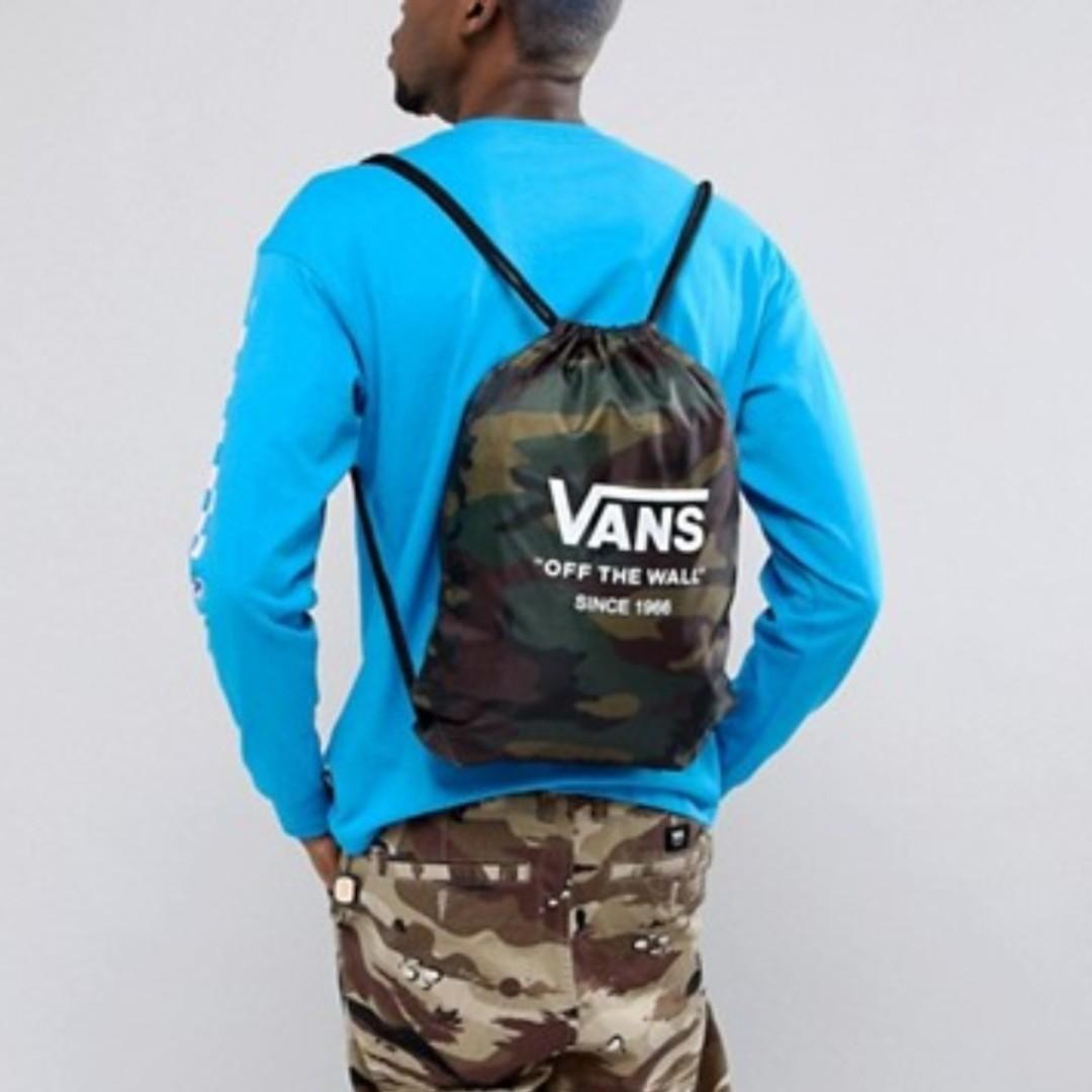 vans off the wall drawstring bag