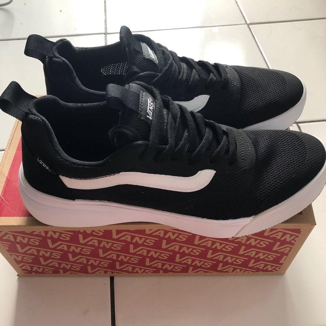 Vans UltraRange Rapidweld / Original 100% (rare item), Fesyen Pria, Sepatu  , Sneakers di Carousell