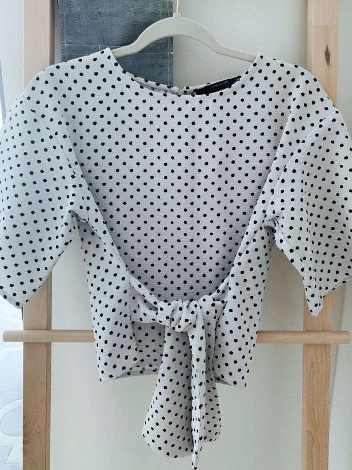 zara white top with polka dot sleeves