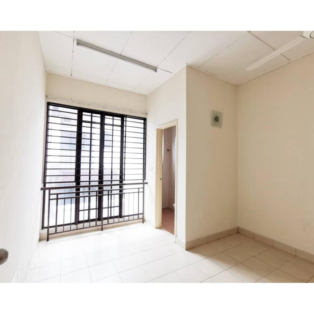 BEST UNIT 2 Storey Terrace Jalan Jeriji Bukit Jelutong Shah Alam ...