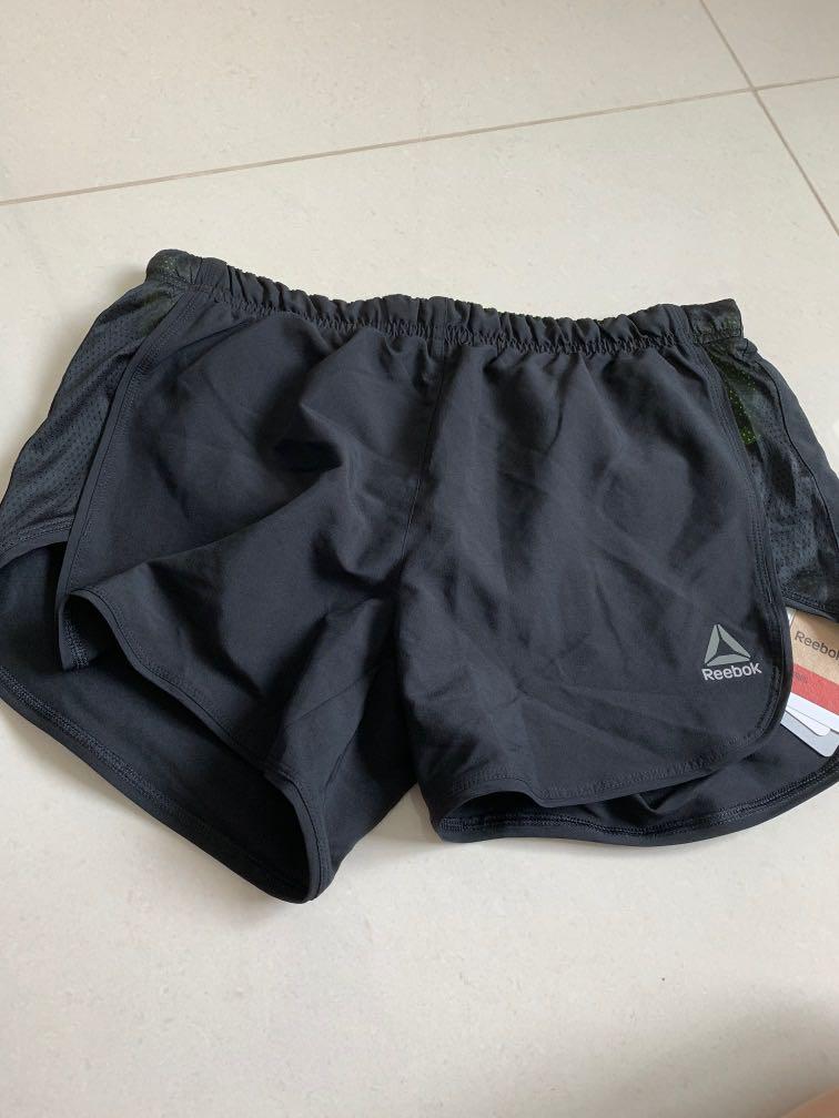Bnwt reebok ladies Running Shorts Men s Fashion Activewear on
