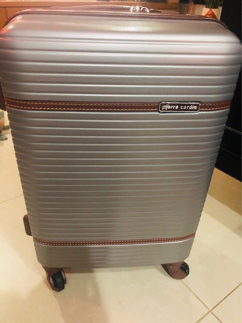 luggage courier near me