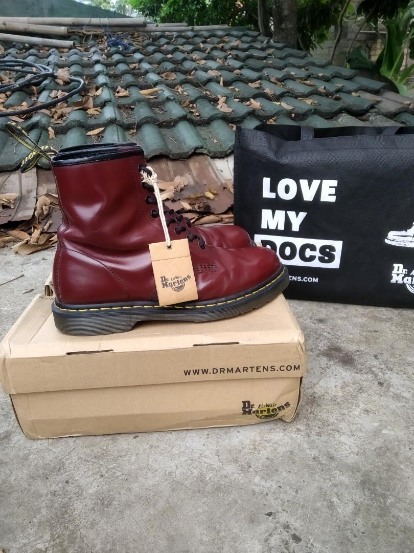 dr martens pondok indah mall