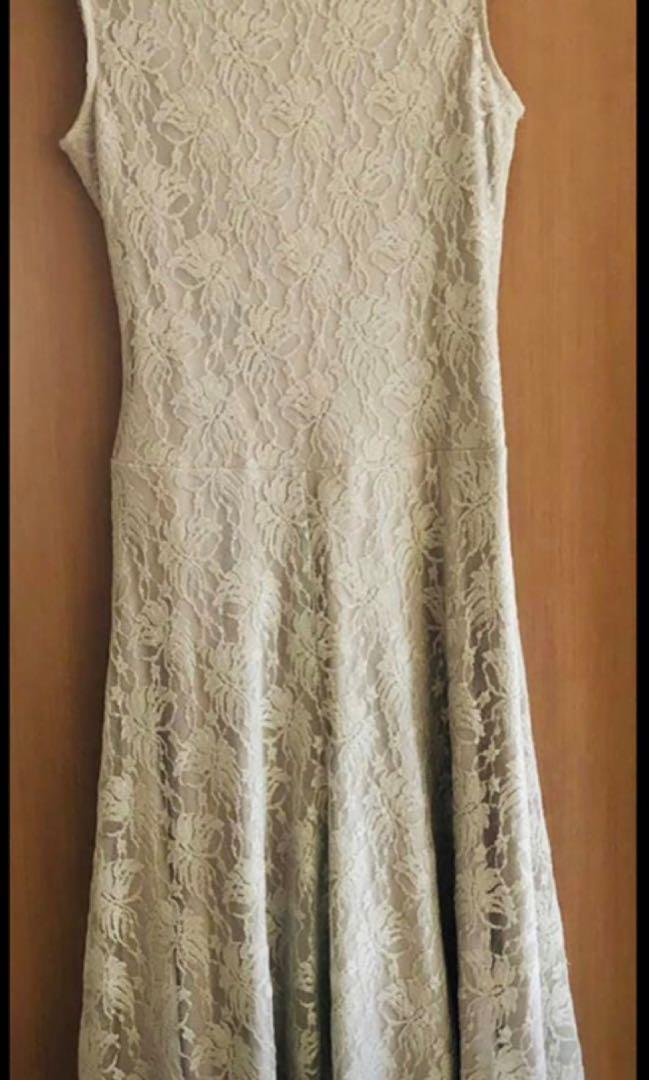 Ginger Tree Lace V Neck Dress Free Postage On Carousell