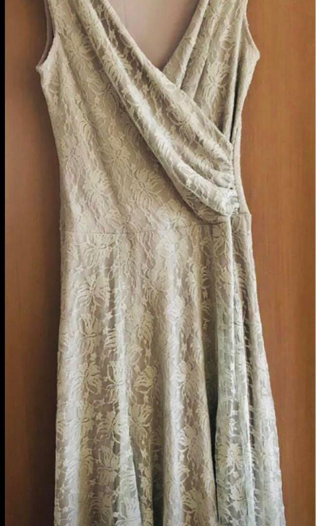 Ginger Tree Lace V Neck Dress Free Postage On Carousell