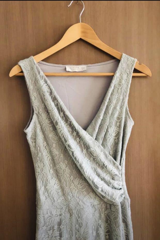 Ginger Tree Lace V Neck Dress Free Postage On Carousell