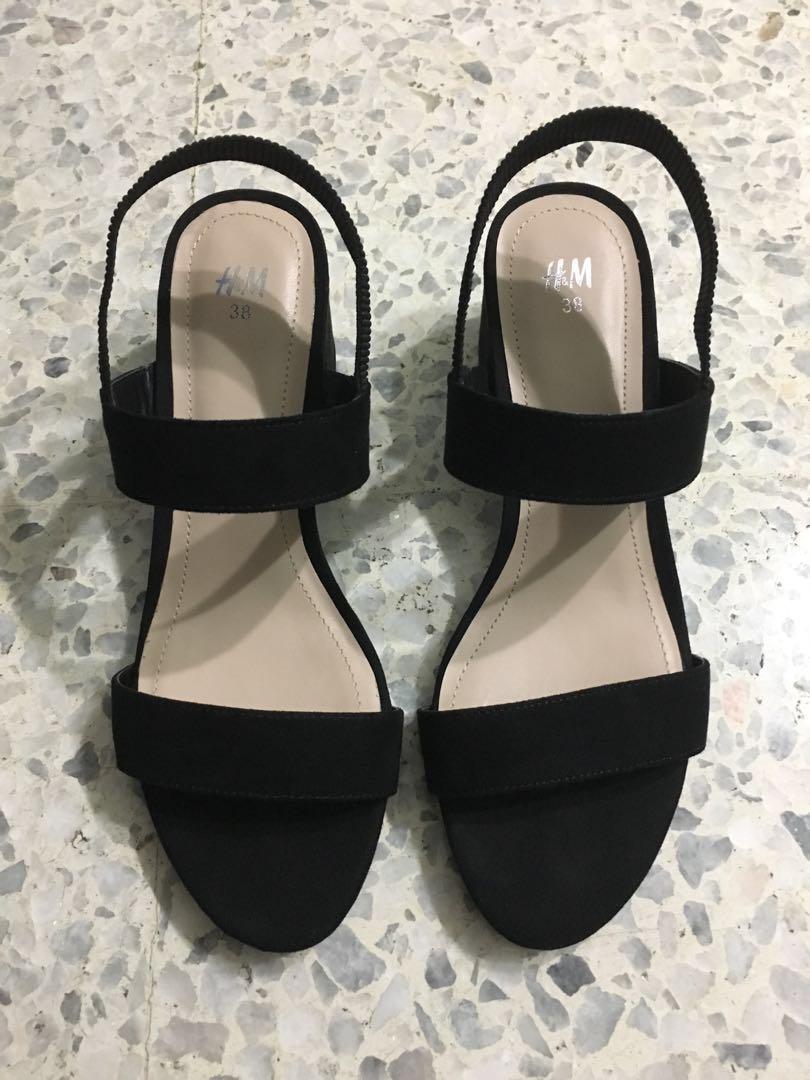 H M BRAND NEW BLACK SUEDE SANDALS ELASTIC STRAP Women s Fashion