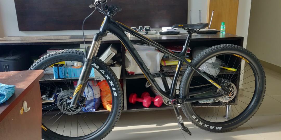 KONA Big Honzo 2018 MTB Sports Equipment Bicycles Parts