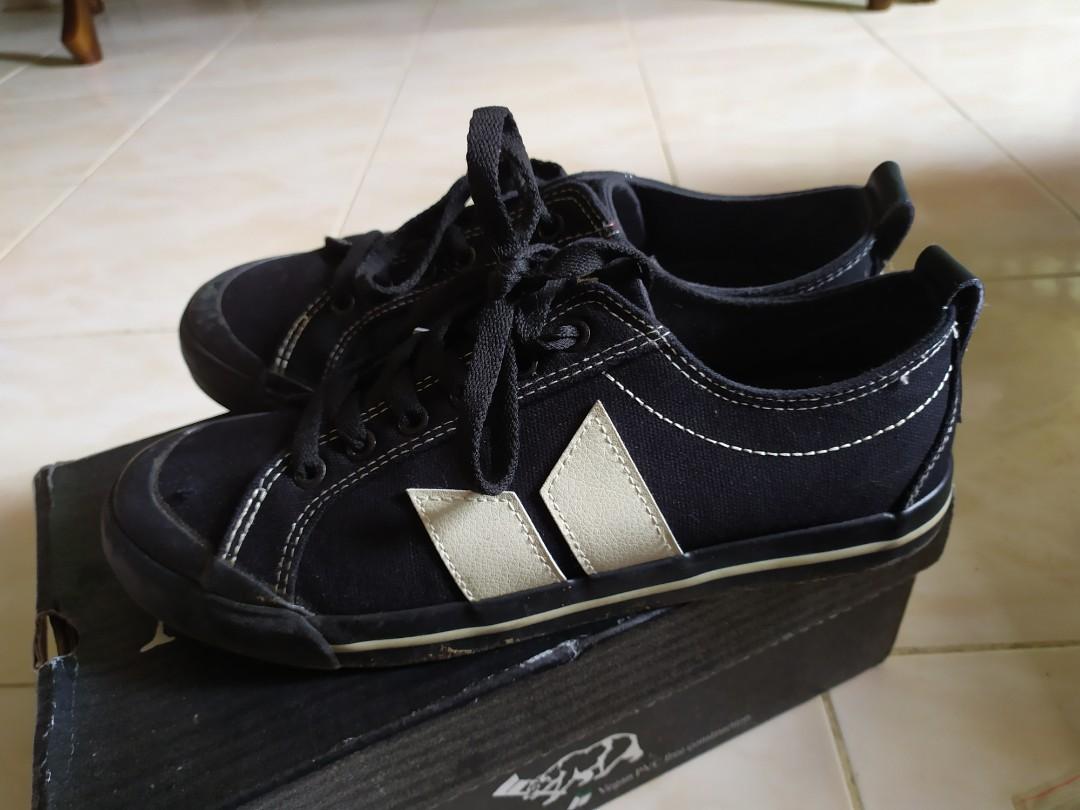 Macbeth black best sale cement