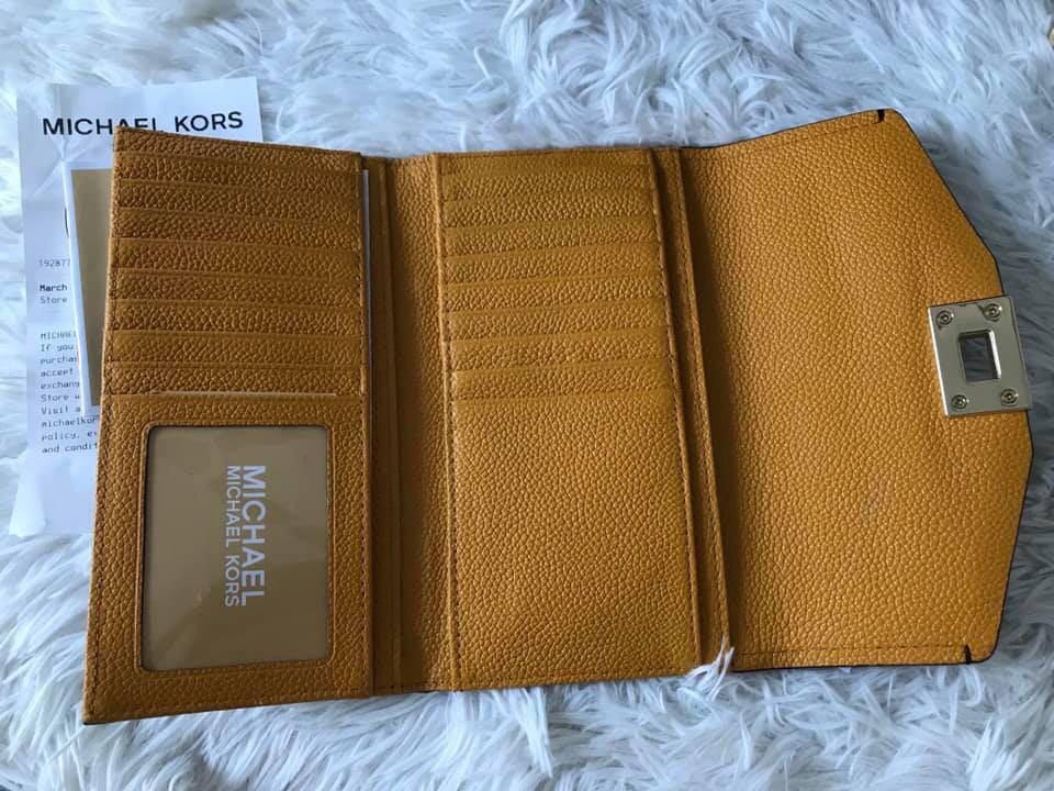 Michael Kors Cassie Wallet