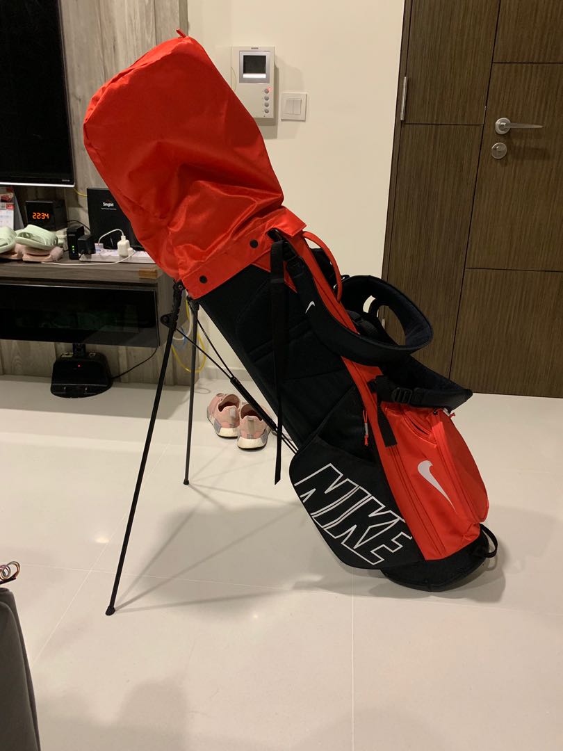 Nike Golf Stand Bag, Sports Equipment, Sports & Games, Golf on Carousell