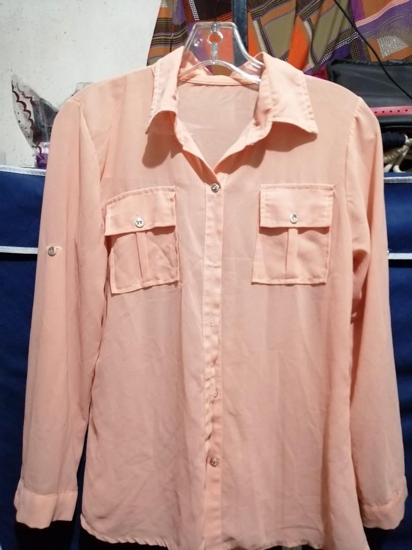 Peach longsleeves FOR SALE (Category: Longsleeves) located in Quezon City. Submitted by espanosam (Listing ID 234028013, Image 1). Description: Longsleeves that can be used as a cover up.