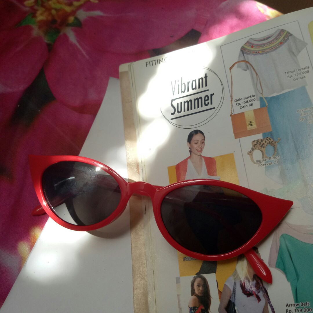 red sunglasses 2019