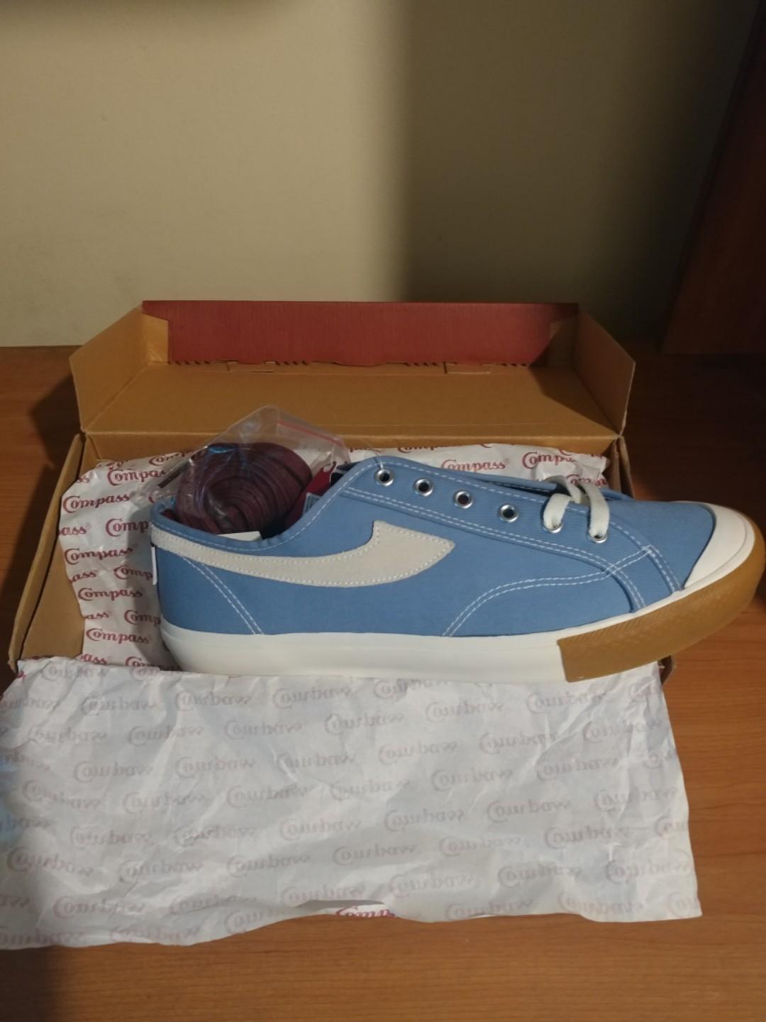 Sepatu Compass Gazelle Blue Sky Low Size 44 Fesyen Pria Sepatu Sneakers Di Carousell