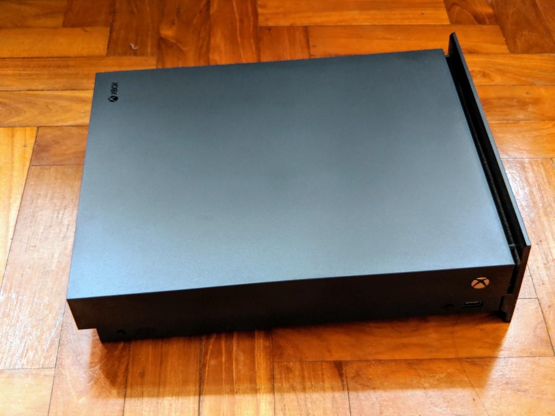 Xbox One X 2TB SSHD