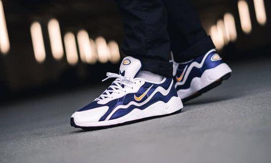 Nike Air Zoom Alpha 白藍  限定款 Nike Air Zoom Alpha 藍白配色 超帥氣老爹鞋 鞋面採用藍色和白色異材質拼接 春夏著用超級帥氣💕💕 私我看細圖❤️