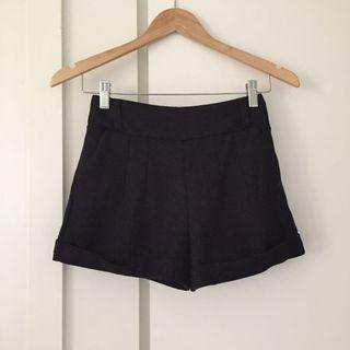 Size 6-8 black shorts