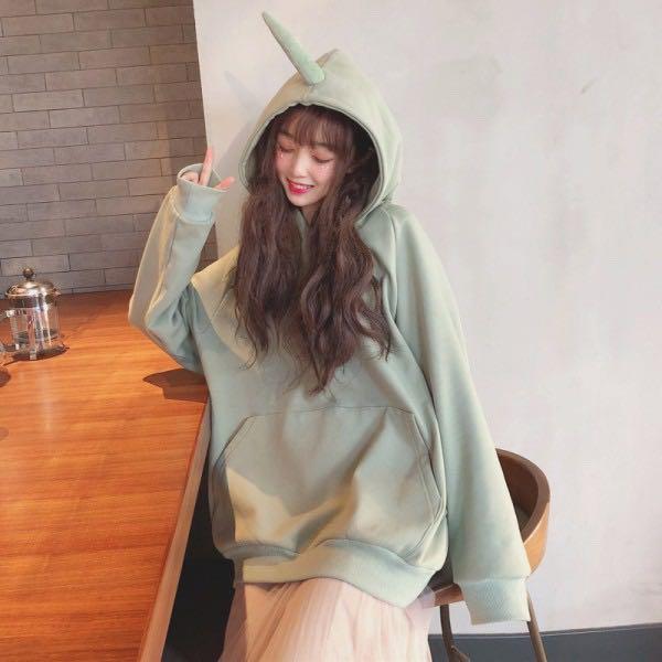 Red green discount yellow sweater