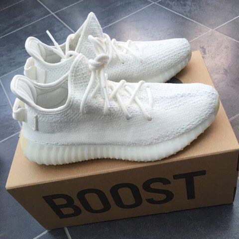Adidas yezzy on sale triple white