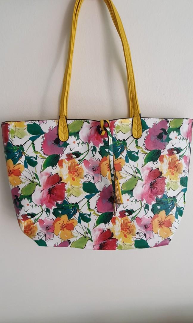 flower handbag