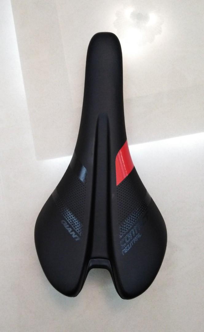 Giant contact comfort neutral saddle 2025