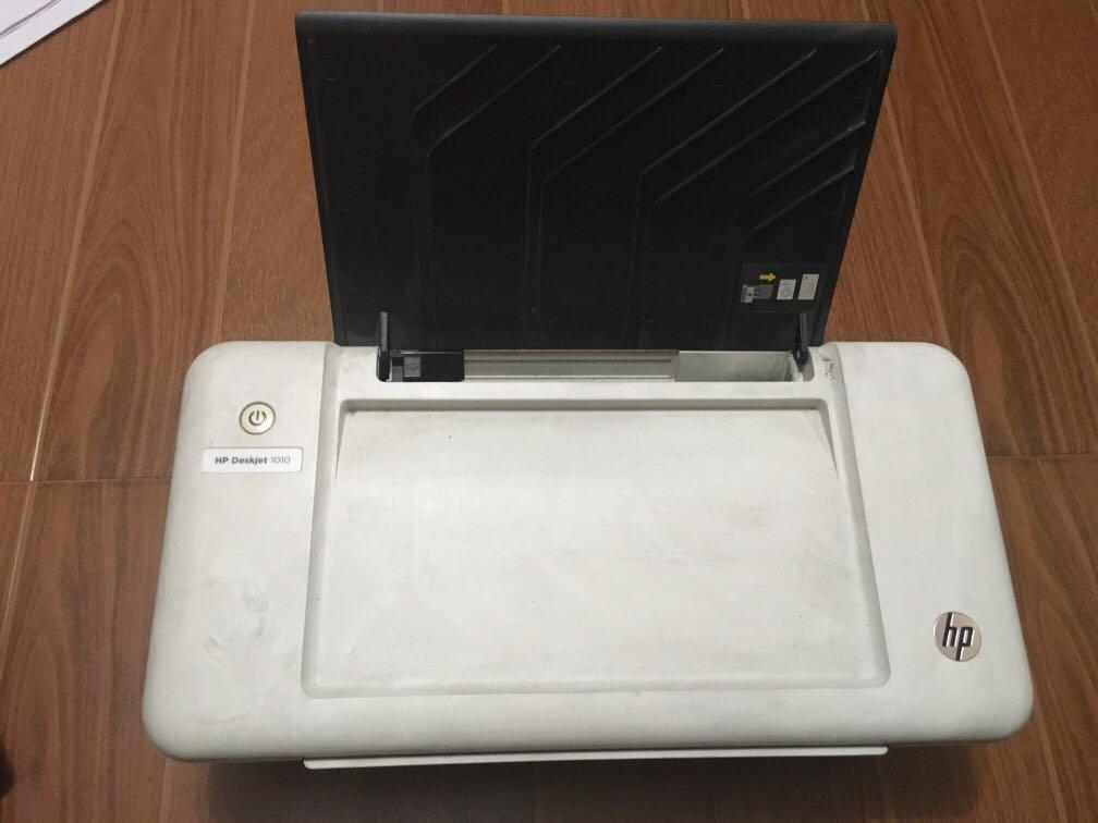 HP Deskjet 1010 Printer (Category: Printers, Scanners & Copiers) located in Pasay City. Submitted by randomruns (Listing ID 233725094, Image 2). Description: Fully functioning RSF: I graduated, and I need money. Age: 3 y/o Inclusion: All necessary wires Exclusion: Ink .